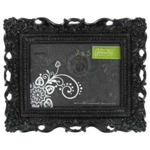 (2) Black Glossy Ornate 5x7 Frame